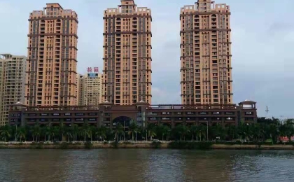 ?？谑虚L提中心